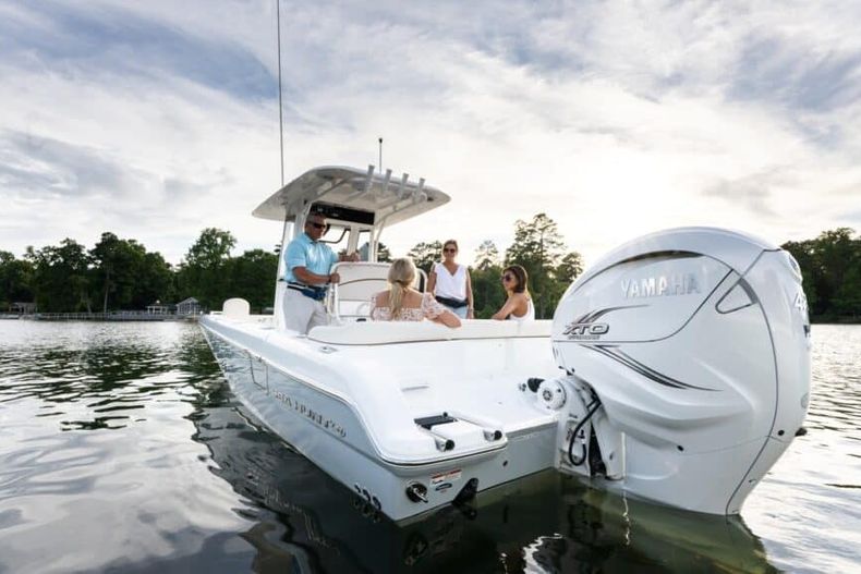 Thumbnail 11 for New 2022 Sea Hunt Escape 27 boat for sale in West Palm Beach, FL