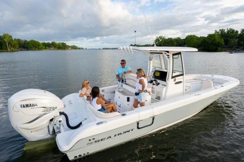 Thumbnail 13 for New 2022 Sea Hunt Escape 27 boat for sale in West Palm Beach, FL