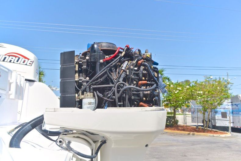Thumbnail 12 for Used 2000 Pro-Line 27 Walk boat for sale in West Palm Beach, FL