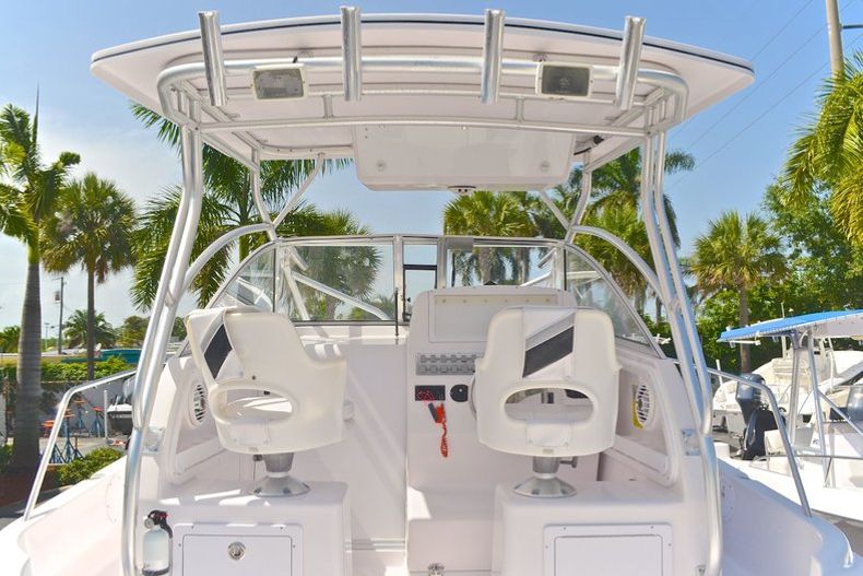 Thumbnail 29 for Used 2000 Pro-Line 27 Walk boat for sale in West Palm Beach, FL