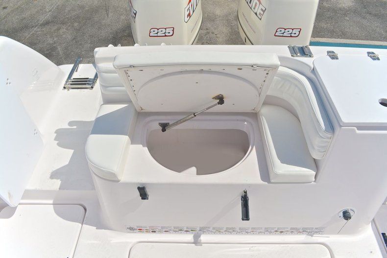 Thumbnail 46 for Used 2000 Pro-Line 27 Walk boat for sale in West Palm Beach, FL