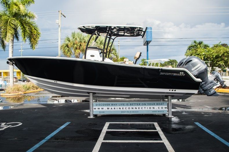 Thumbnail 4 for New 2016 Sportsman Open 252 Center Console boat for sale in Miami, FL