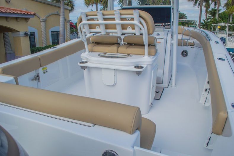 Thumbnail 9 for New 2016 Sportsman Heritage 251 Center Console boat for sale in Miami, FL