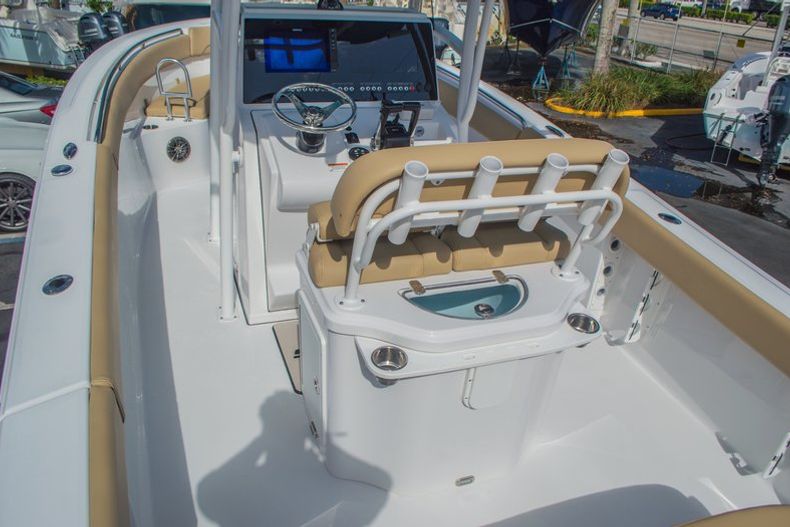 Thumbnail 11 for New 2016 Sportsman Heritage 251 Center Console boat for sale in Miami, FL