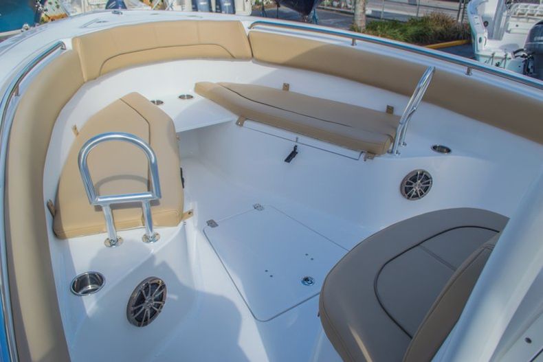 Thumbnail 42 for New 2016 Sportsman Heritage 251 Center Console boat for sale in Miami, FL