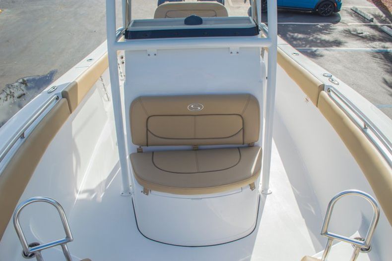 Thumbnail 51 for New 2016 Sportsman Heritage 251 Center Console boat for sale in Miami, FL