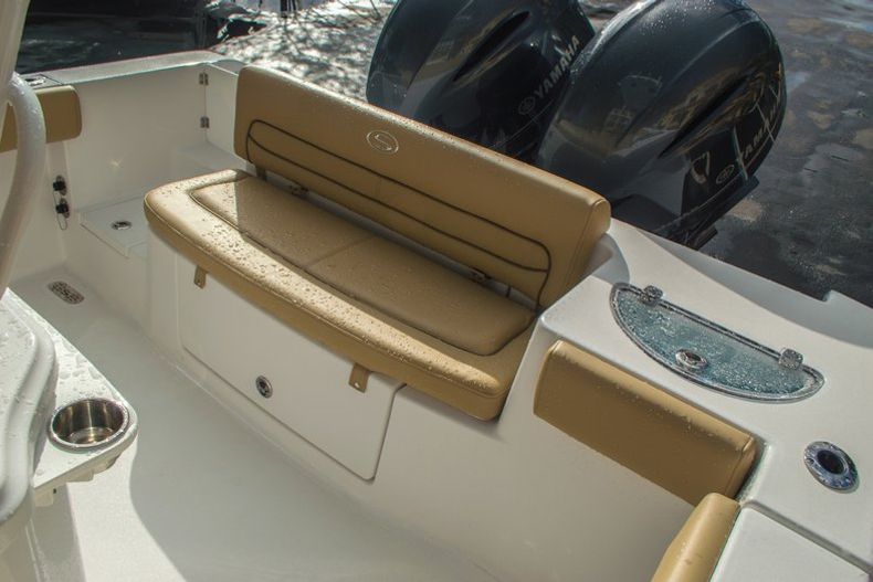 Thumbnail 13 for New 2016 Sportsman Heritage 251 Center Console boat for sale in West Palm Beach, FL