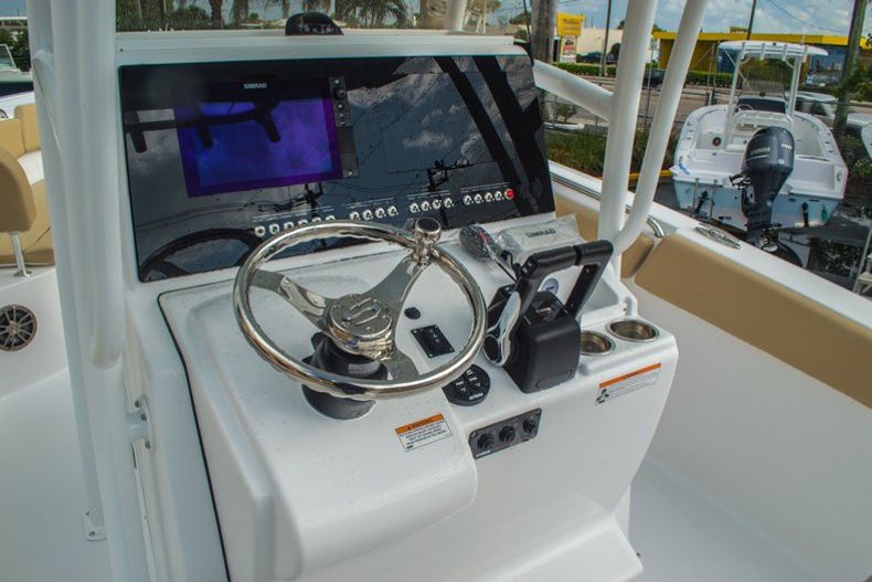 Thumbnail 26 for New 2016 Sportsman Heritage 251 Center Console boat for sale in West Palm Beach, FL