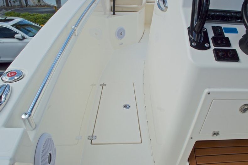 Thumbnail 46 for New 2016 Cobia 296 Center Console boat for sale in Vero Beach, FL