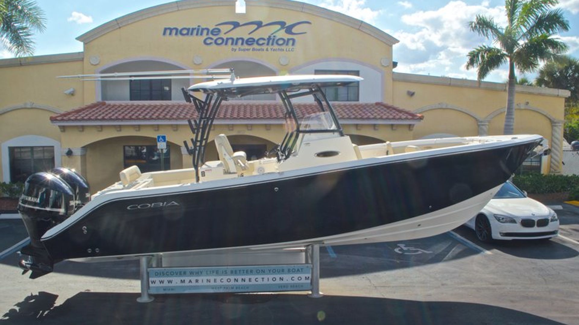 New 2016 Cobia 296 Center Console #N054 image 1