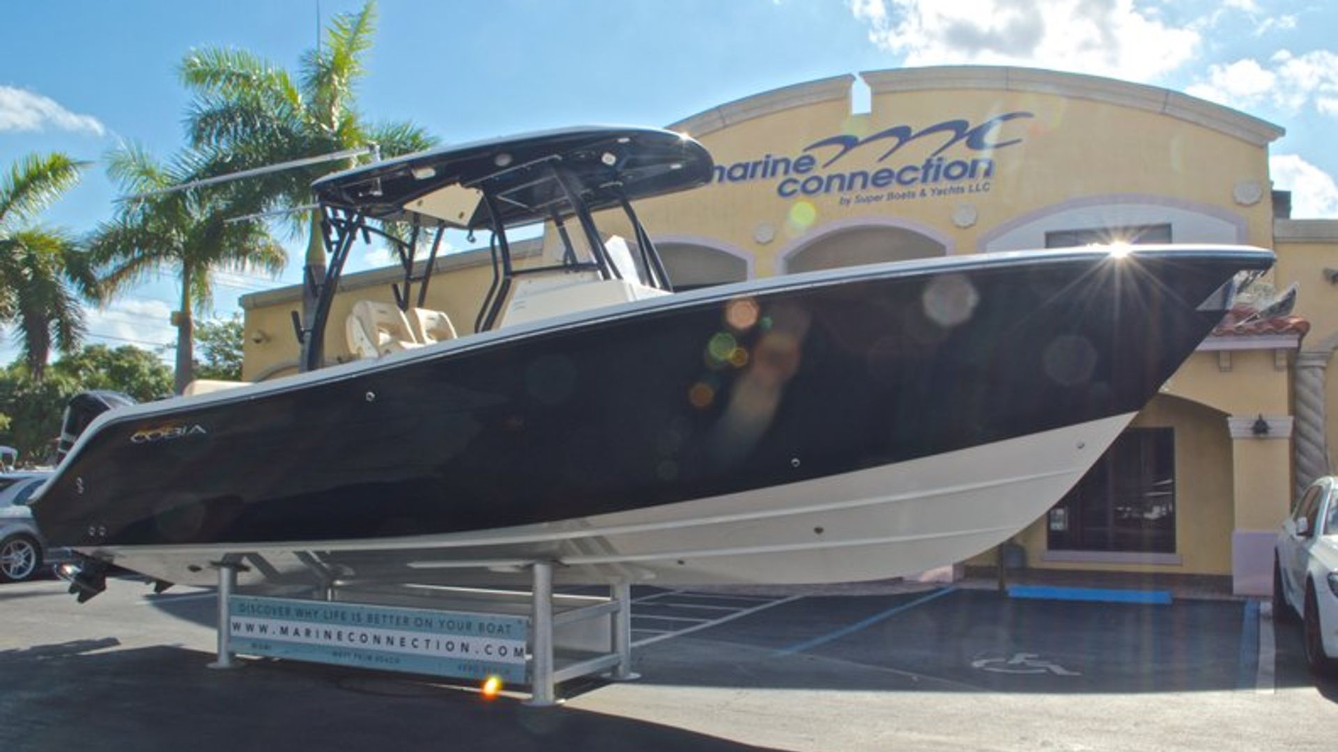 New 2016 Cobia 296 Center Console #N054 image 2