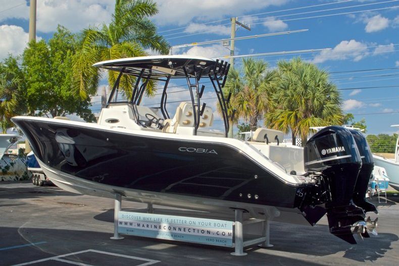 Thumbnail 5 for New 2016 Cobia 296 Center Console boat for sale in Vero Beach, FL