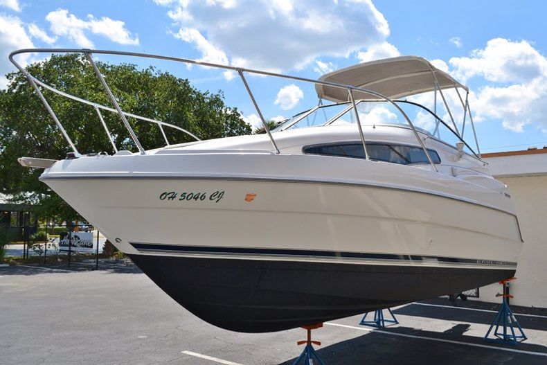 Thumbnail 3 for Used 1999 Bayliner 2355 Ciera boat for sale in Vero Beach, FL