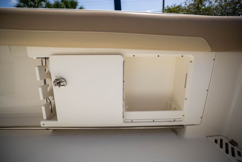 Thumbnail 17 for Used 2017 Sailfish 320CC boat for sale in West Palm Beach, FL