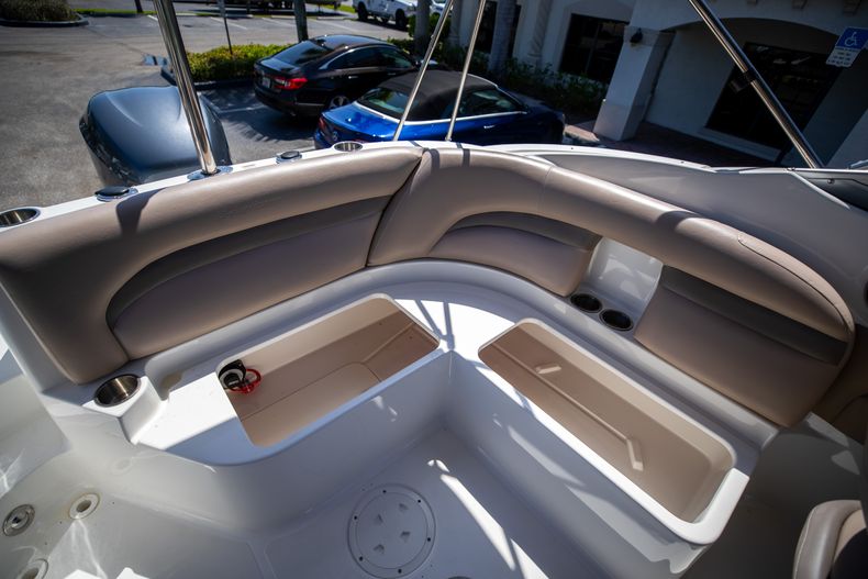 Thumbnail 17 for Used 2015 Hurricane SunDeck SD 2400 OB boat for sale in West Palm Beach, FL