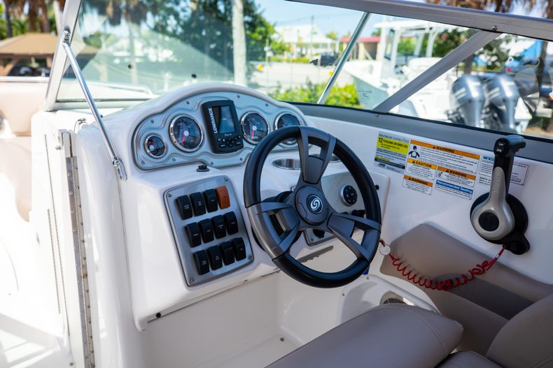 Thumbnail 21 for Used 2015 Hurricane SunDeck SD 2400 OB boat for sale in West Palm Beach, FL