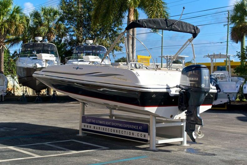 Thumbnail 5 for New 2014 Hurricane SunDeck Sport SS 201 OB boat for sale in West Palm Beach, FL