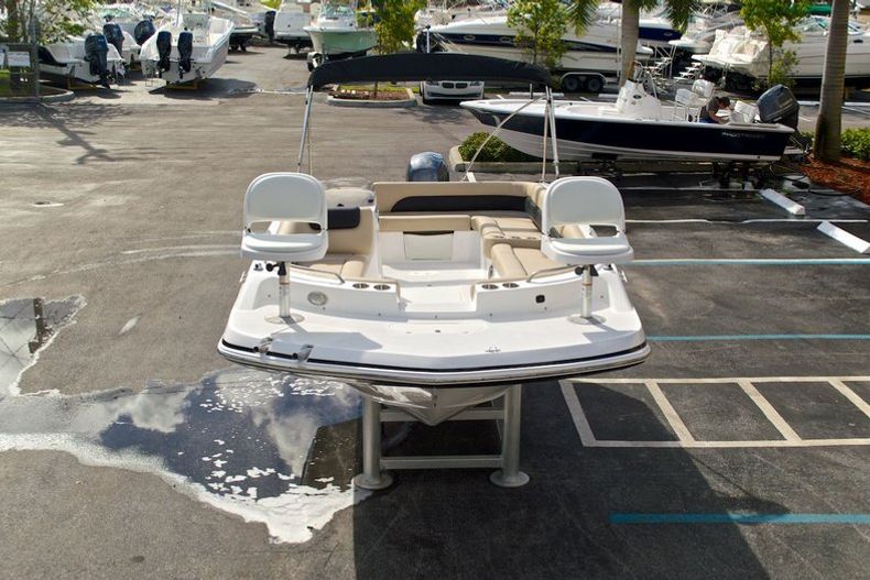 Thumbnail 66 for New 2014 Hurricane SunDeck Sport SS 201 OB boat for sale in West Palm Beach, FL