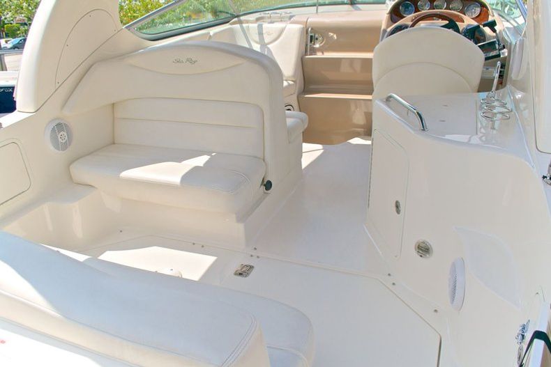 Thumbnail 29 for Used 2005 Sea Ray 280 Sundancer boat for sale in West Palm Beach, FL