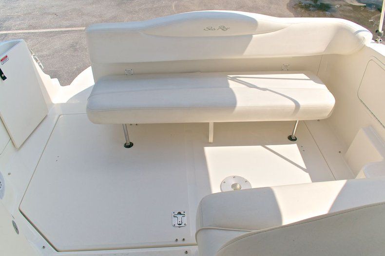 Thumbnail 32 for Used 2005 Sea Ray 280 Sundancer boat for sale in West Palm Beach, FL