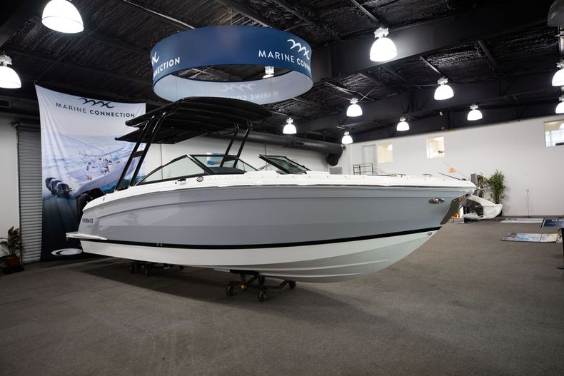 Thumbnail 1 for New 2022 Cobalt R8 OB boat for sale in West Palm Beach, FL
