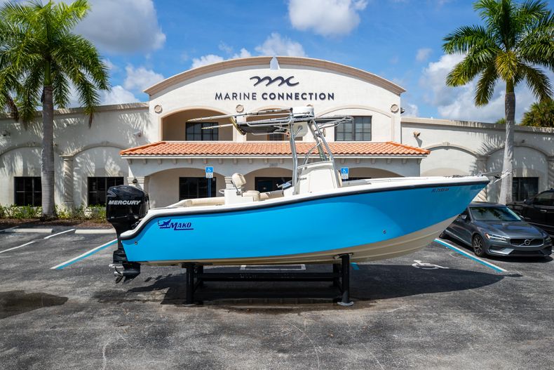 Used 2007 Mako 234 CC Center Console boat for sale in West Palm Beach, FL