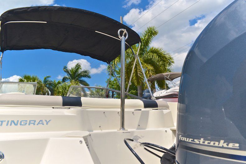 Thumbnail 21 for New 2013 Stingray 234 LR Outboard Bowrider boat for sale in West Palm Beach, FL