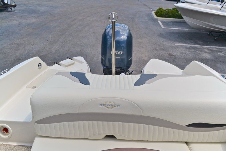 Thumbnail 22 for New 2013 Stingray 234 LR Outboard Bowrider boat for sale in West Palm Beach, FL