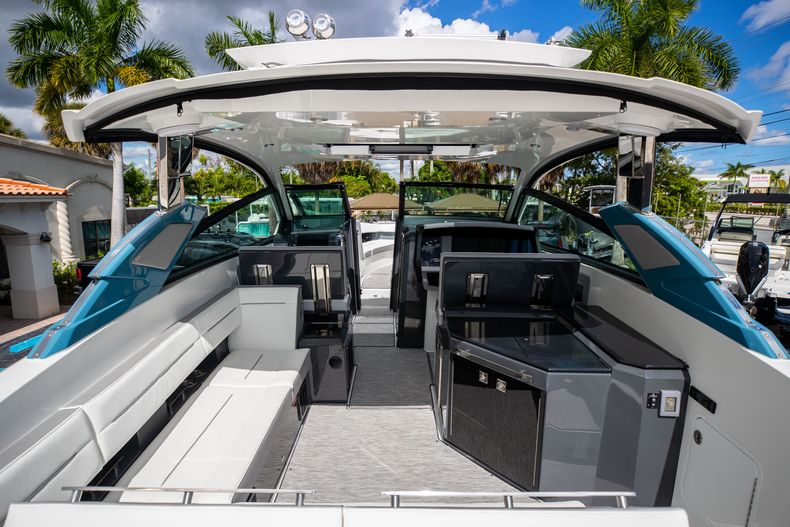Thumbnail 11 for New 2022 Cobalt A36BR boat for sale in West Palm Beach, FL
