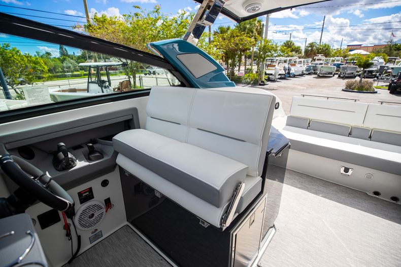 Thumbnail 32 for New 2022 Cobalt A36BR boat for sale in West Palm Beach, FL