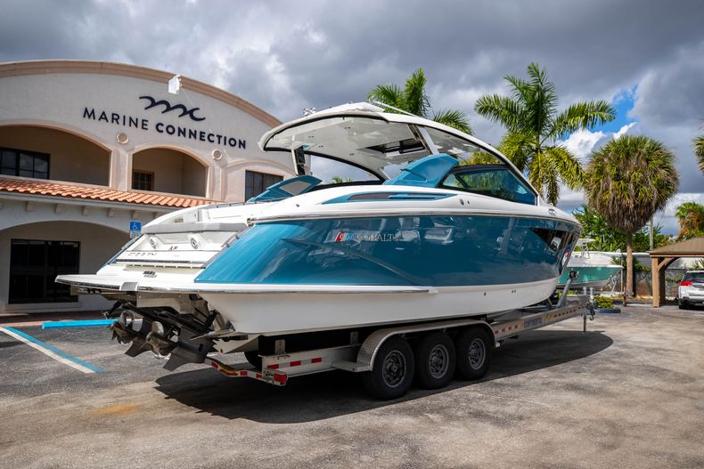 Thumbnail 7 for New 2022 Cobalt A36BR boat for sale in West Palm Beach, FL