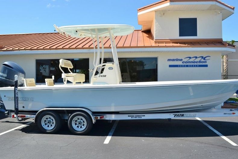  2014 Pathfinder 2400 TRS Bay Boat boat for sale in Vero Beach, FL