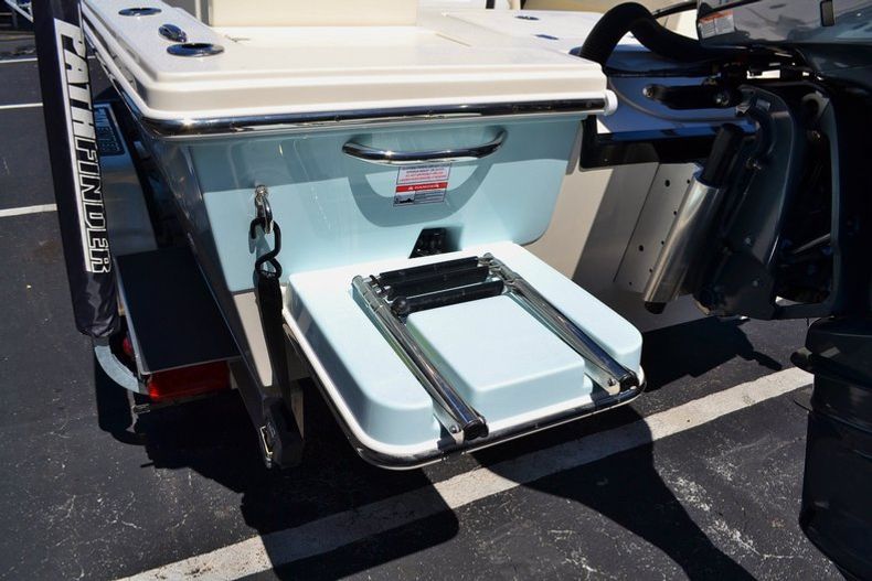 Thumbnail 14 for  2014 Pathfinder 2400 TRS Bay Boat boat for sale in Vero Beach, FL
