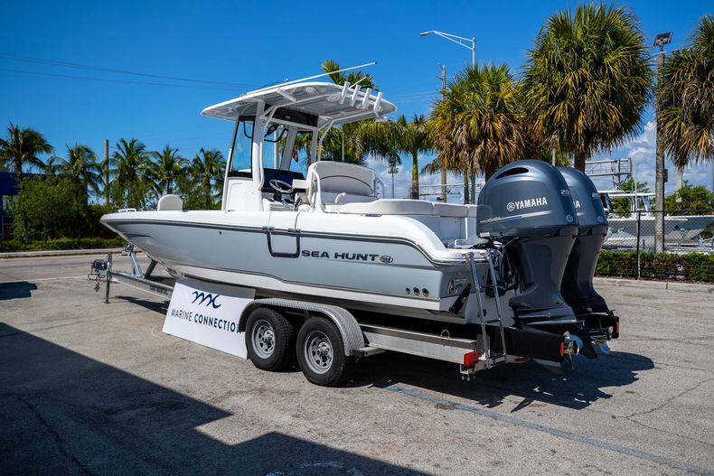 Thumbnail 5 for New 2022 Sea Hunt Escape 27 boat for sale in Vero Beach, FL