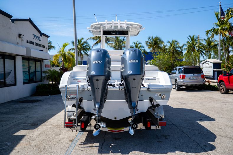 Thumbnail 6 for New 2022 Sea Hunt Escape 27 boat for sale in Vero Beach, FL