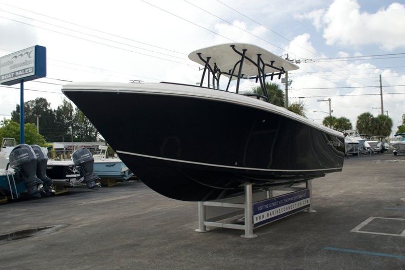 Thumbnail 3 for New 2015 Sailfish 240 CC Center Console boat for sale in West Palm Beach, FL