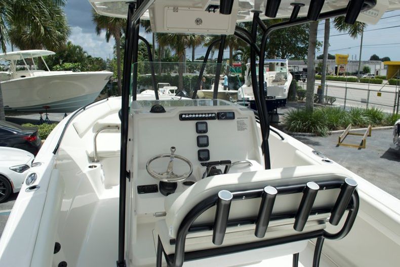 Thumbnail 8 for New 2015 Sailfish 240 CC Center Console boat for sale in West Palm Beach, FL