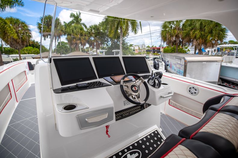 Thumbnail 40 for Used 2017 Cigarette 42 GTO boat for sale in West Palm Beach, FL