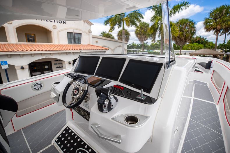Thumbnail 38 for Used 2017 Cigarette 42 GTO boat for sale in West Palm Beach, FL
