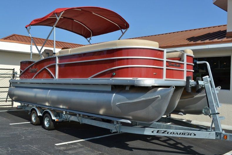 Thumbnail 1 for New 2014 Sweetwater Premium 220 Wet Bar 3 Gate boat for sale in Vero Beach, FL