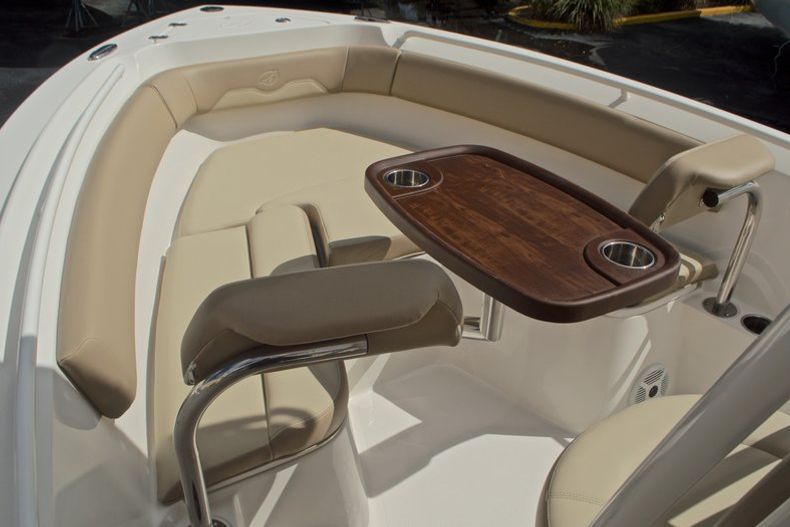 Thumbnail 43 for New 2017 Sailfish 220 CC Center Console boat for sale in West Palm Beach, FL