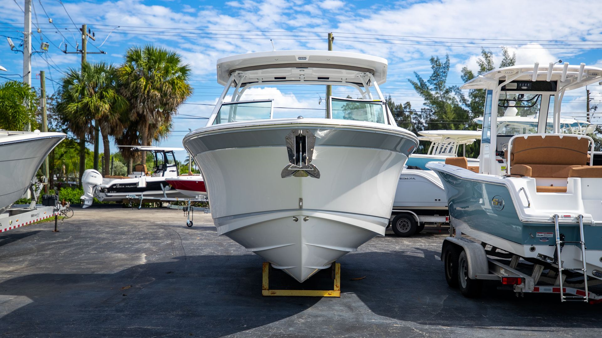 Used 2021 Blackfin 252DC #H150 image 2