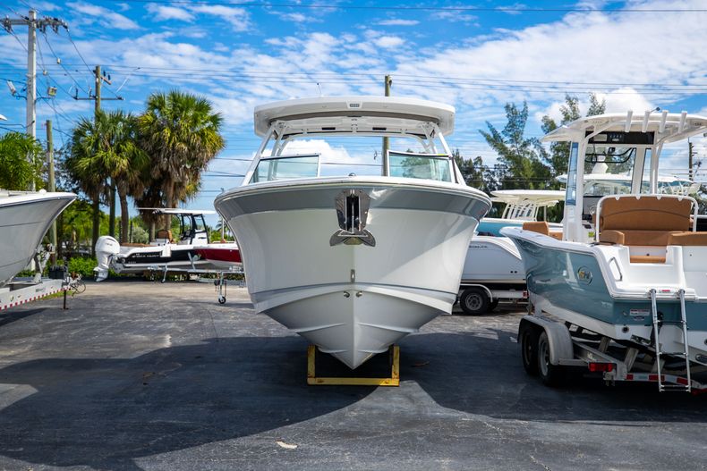 Thumbnail 1 for Used 2021 Blackfin 252DC boat for sale in West Palm Beach, FL