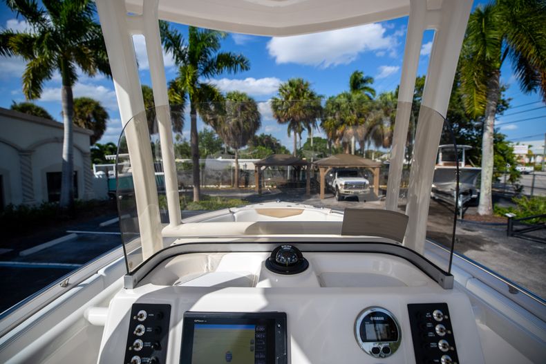 Thumbnail 24 for Used 2018 Robalo R222 Center Console boat for sale in West Palm Beach, FL