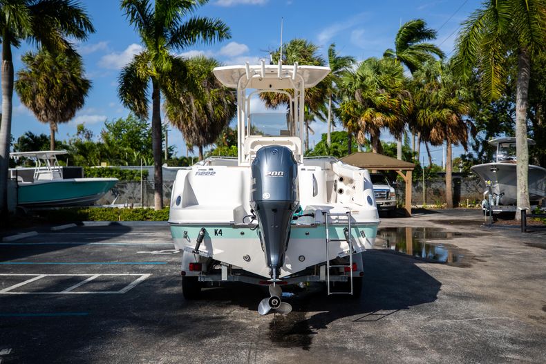 Thumbnail 9 for Used 2018 Robalo R222 Center Console boat for sale in West Palm Beach, FL
