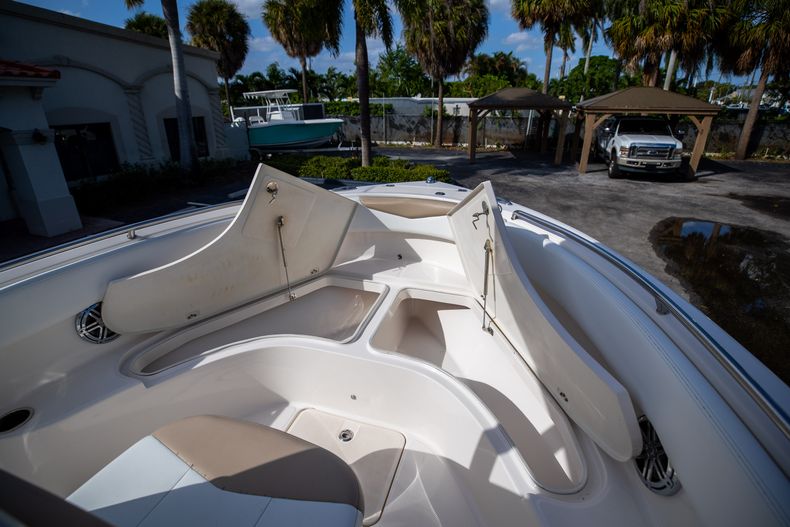 Thumbnail 32 for Used 2018 Robalo R222 Center Console boat for sale in West Palm Beach, FL