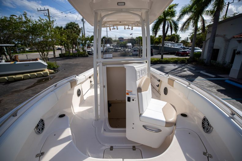 Thumbnail 40 for Used 2018 Robalo R222 Center Console boat for sale in West Palm Beach, FL