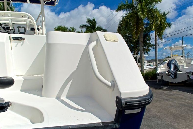 Thumbnail 13 for Used 2004 Edgewater 265 Center Console boat for sale in West Palm Beach, FL
