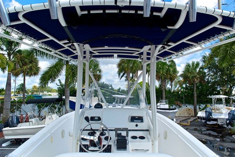 Thumbnail 27 for Used 2004 Edgewater 265 Center Console boat for sale in West Palm Beach, FL