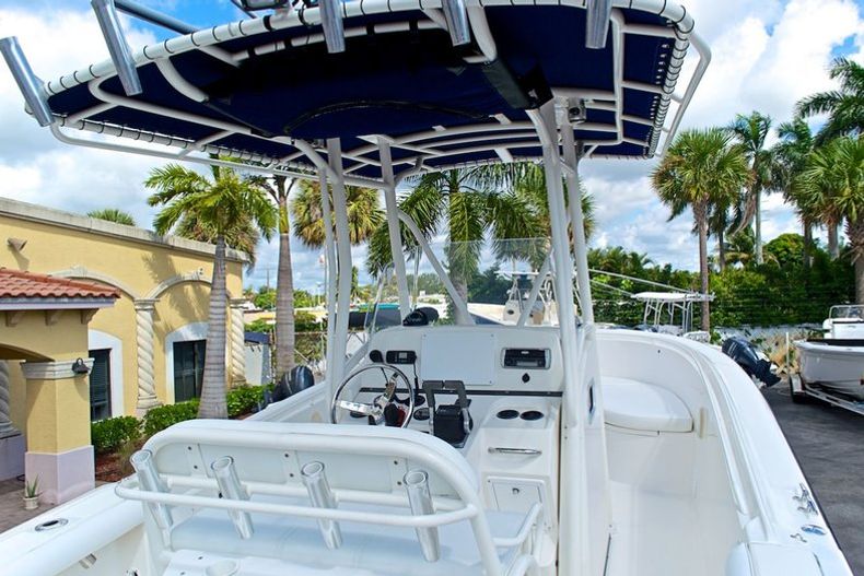 Thumbnail 29 for Used 2004 Edgewater 265 Center Console boat for sale in West Palm Beach, FL